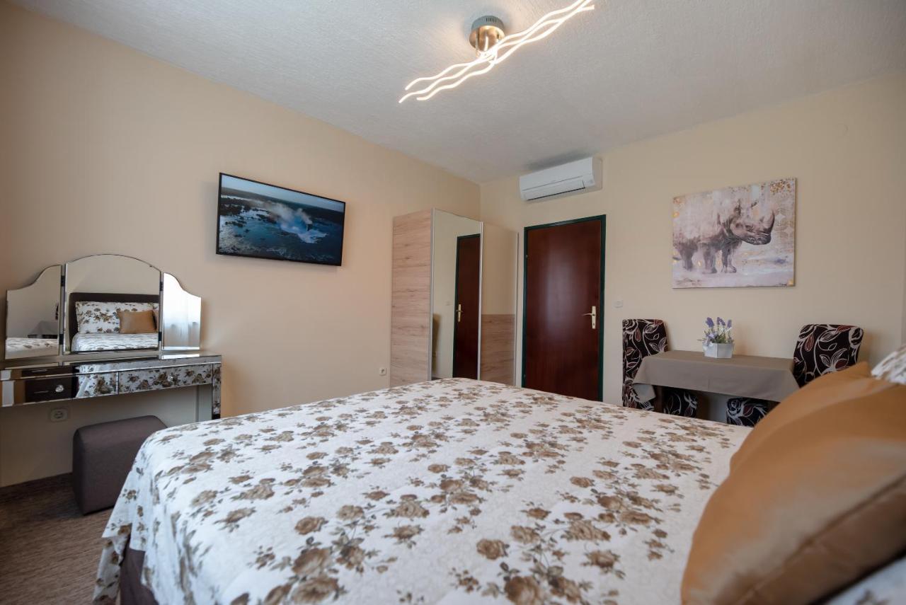 Apartmani Tome Zadar Exteriör bild